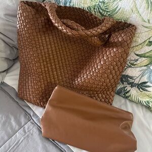 Woven tote! Like new condition!